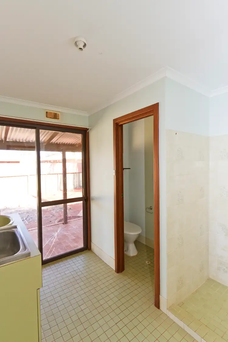 Sixth view of Homely house listing, 16 Craiggie Street, Laverton WA 6440