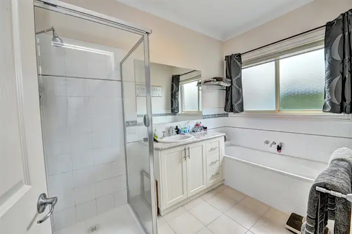 Seventh view of Homely house listing, 2/306 Elizabeth Street, Buninyong VIC 3357