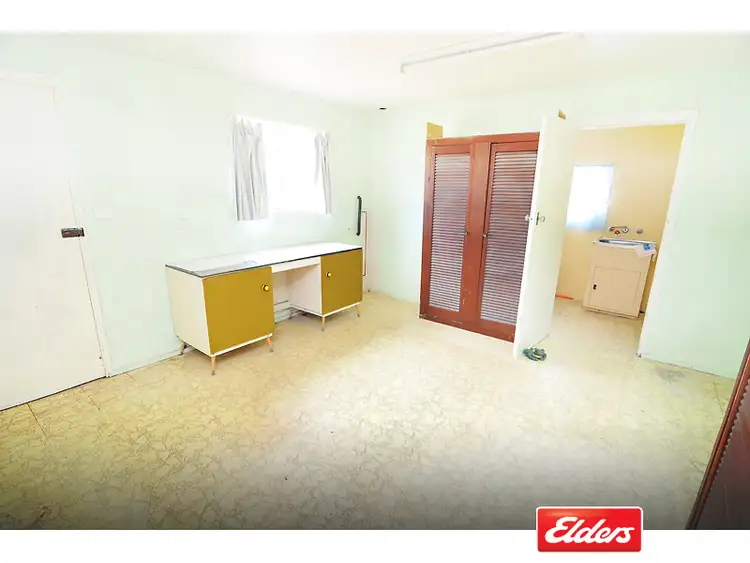 Fourth view of Homely house listing, 10 Cameron Street, Kingston Se SA 5275