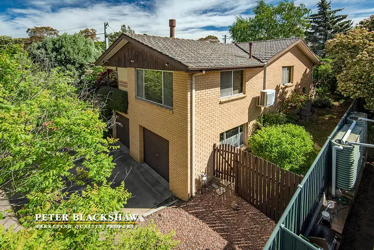 Second view of Homely house listing, 32 Sullivan Crescent, Wanniassa ACT 2903