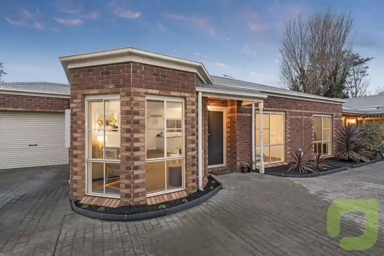 2/60 David Street, Altona VIC 3018