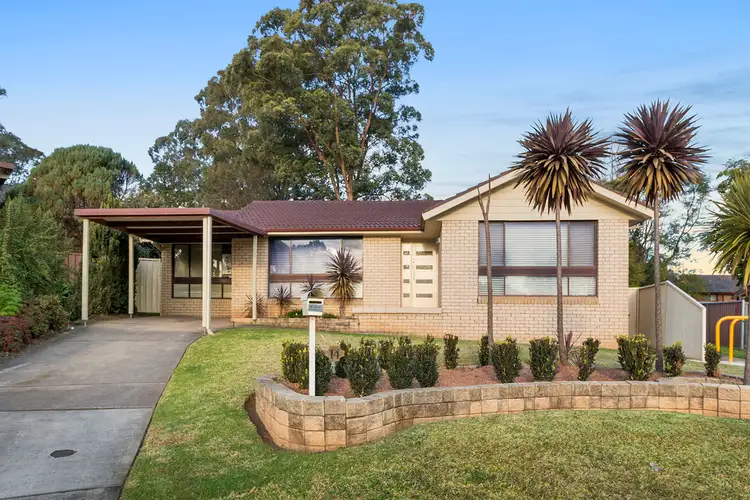 14 Honeyeater Place, Ingleburn NSW 2565