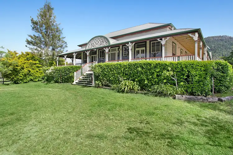 6 ILLINBAH RD, Ferny Glen QLD 4275