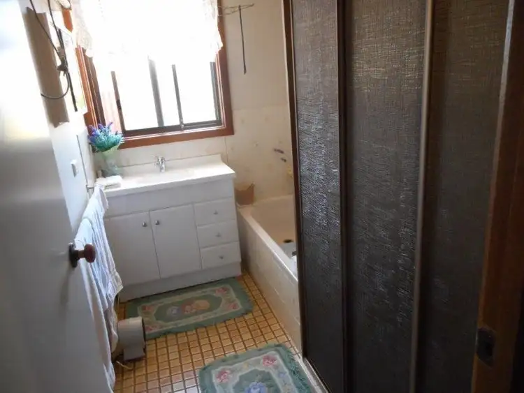 Sixth view of Homely house listing, 19 Charles Street, Hillston NSW 2675