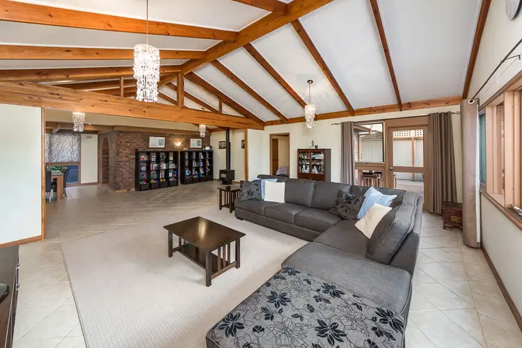 6 Reserve Ave, Lobethal SA 5241