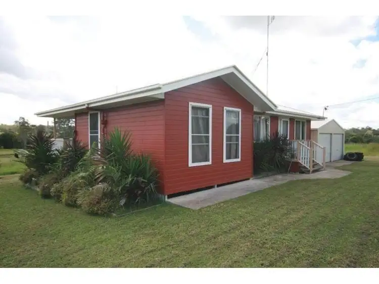 55 Mackenzie Rd, Tamaree QLD 4570