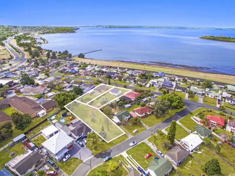 Main view of Homely house listing, 15 Middlesex Street, Berkeley NSW 2506