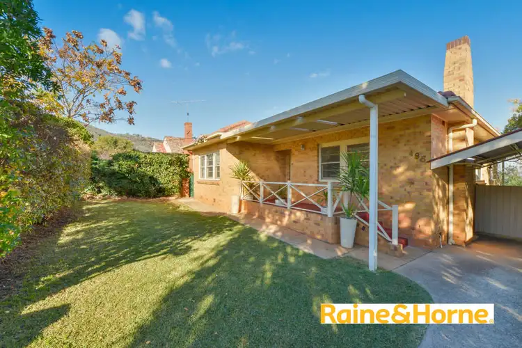 195 Carthage Street, Tamworth NSW 2340