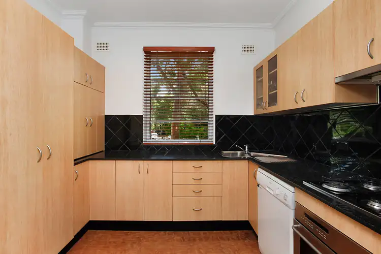 Sixth view of Homely unit listing, 4/26 Manion Ave, Rose Bay NSW 2029