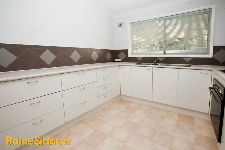 Second view of Homely house listing, 5 Jacaranda Crescent, Withers WA 6230