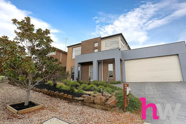 19 Esperence Crescent, Highton VIC 3216