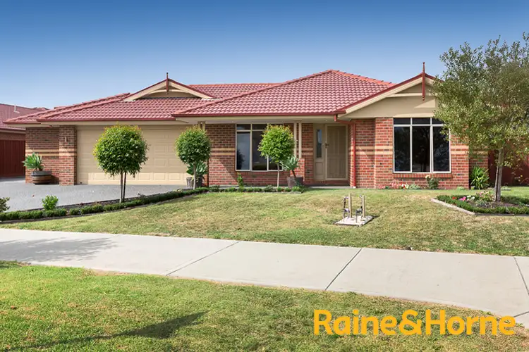 32 Lyndhurst Blvd, Lyndhurst VIC 3975
