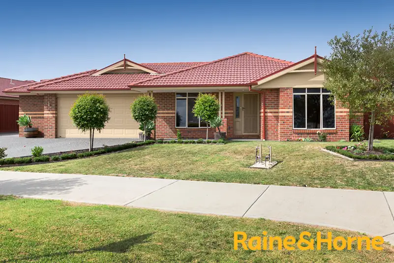 Main view of Homely house listing, 32 Lyndhurst Blvd, Lyndhurst VIC 3975