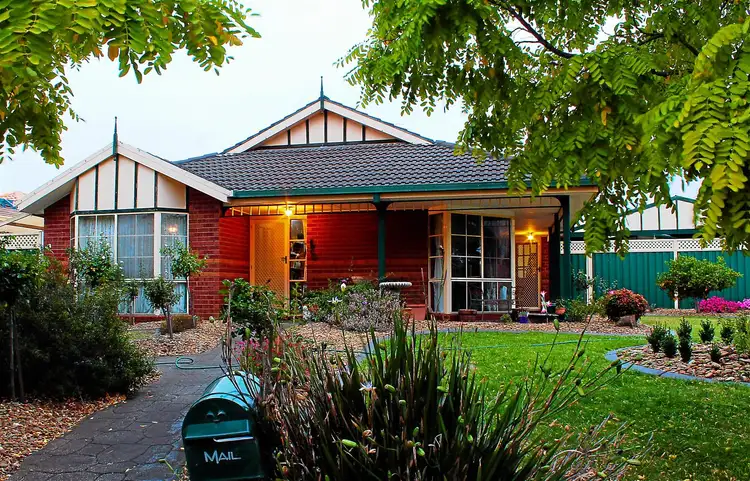 7 Narebar Court, Kurunjang VIC 3337