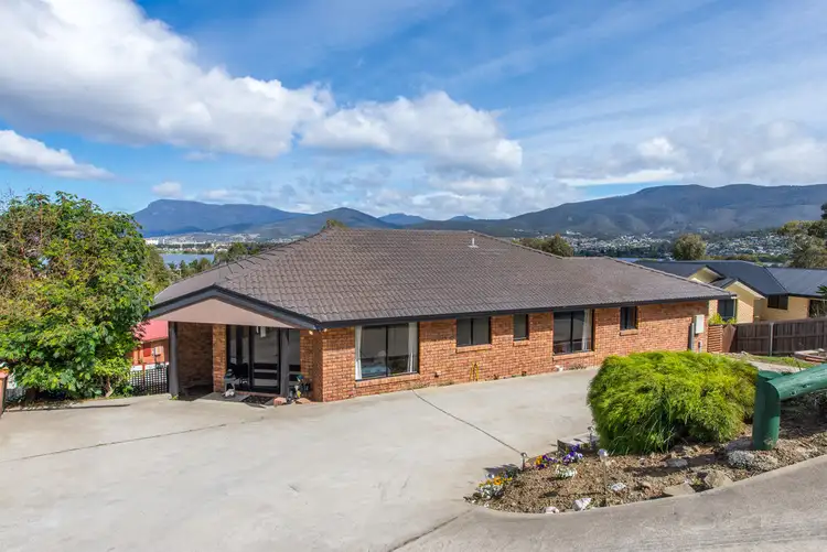 14 Grevillea Avenue, Old Beach TAS 7017