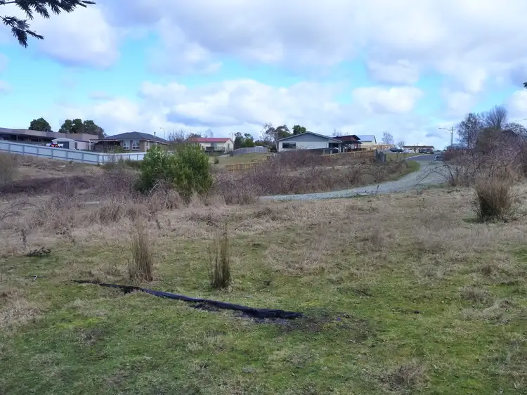 132 Main Road, Exeter TAS 7275
