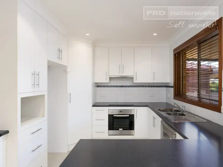 Fourth view of Homely unit listing, 1/89 Dalman Parkway, Glenfield Park NSW 2650