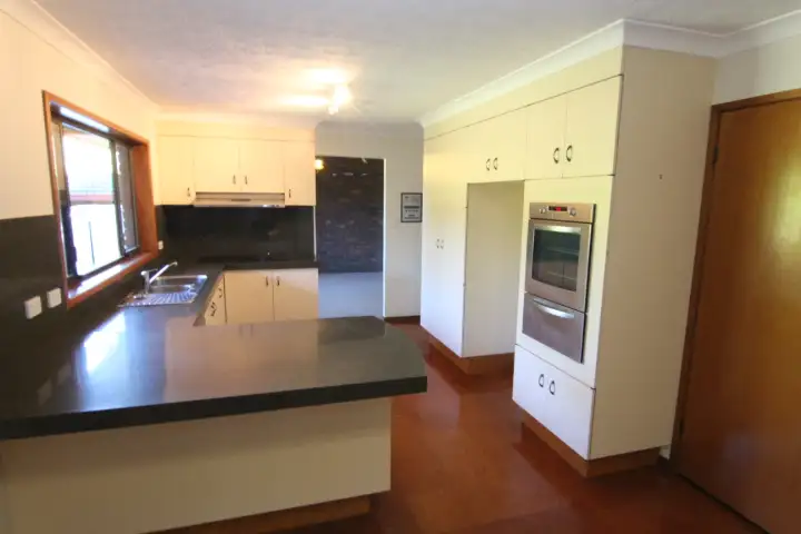 Sixth view of Homely house listing, 4 Kula Close, Benowa QLD 4217