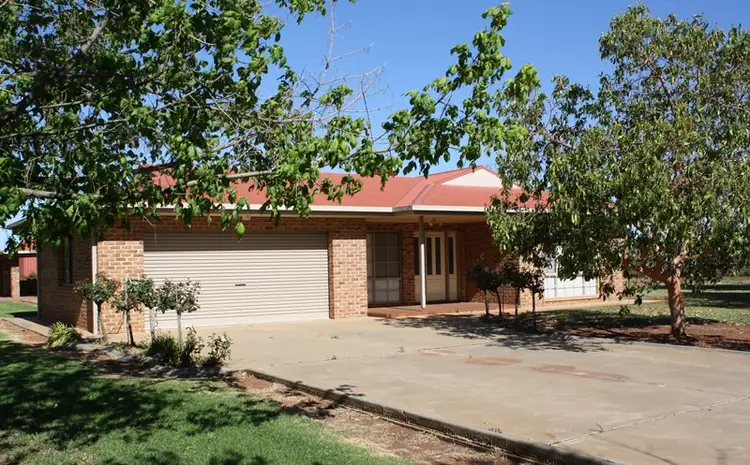 851 Holt Road, Griffith NSW 2680
