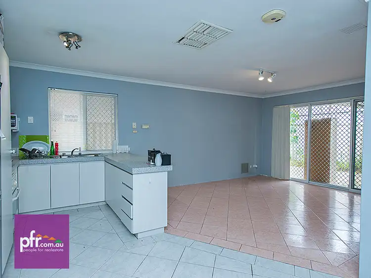 Sixth view of Homely villa listing, 4/49 Pitt Street, St James WA 6102