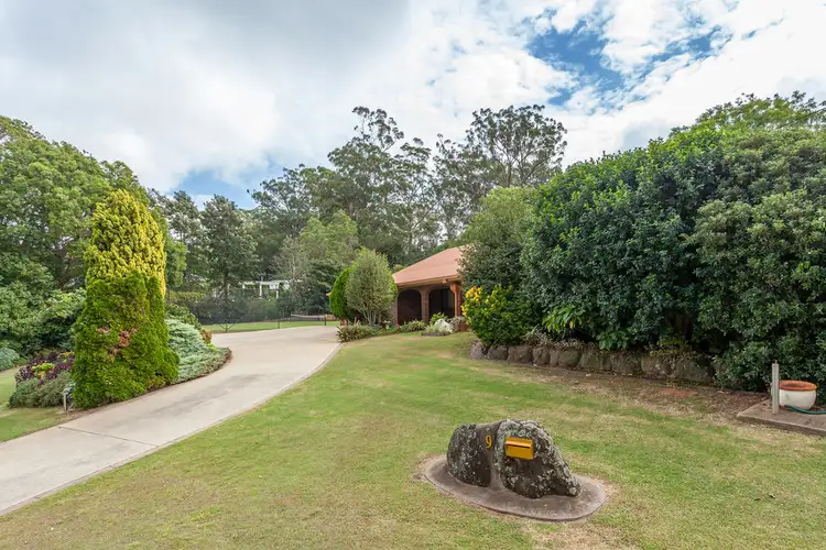 9 Niddrie Drive, Middle Ridge QLD 4350