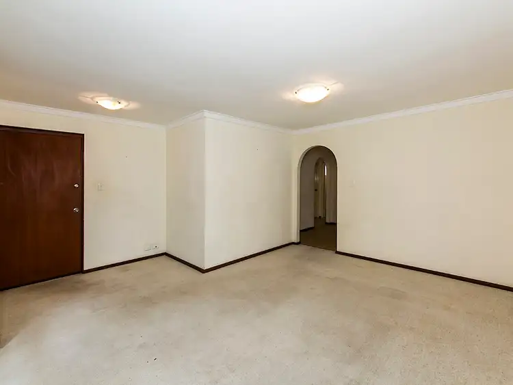 Sixth view of Homely villa listing, 2/11 Kinsella, Joondanna WA 6060