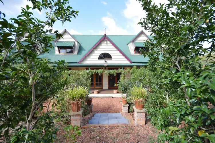 31 Browns Mountain Road, Tapitallee NSW 2540