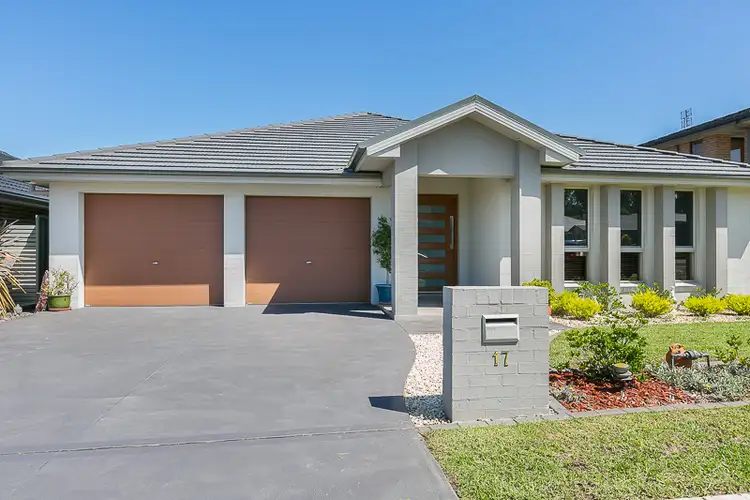 17 Narran Road, Woongarrah NSW 2259