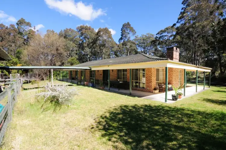 792 Falls Road, Falls Creek NSW 2540