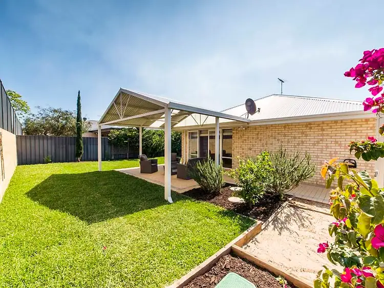 19 Nottingham Green, High Wycombe WA 6057