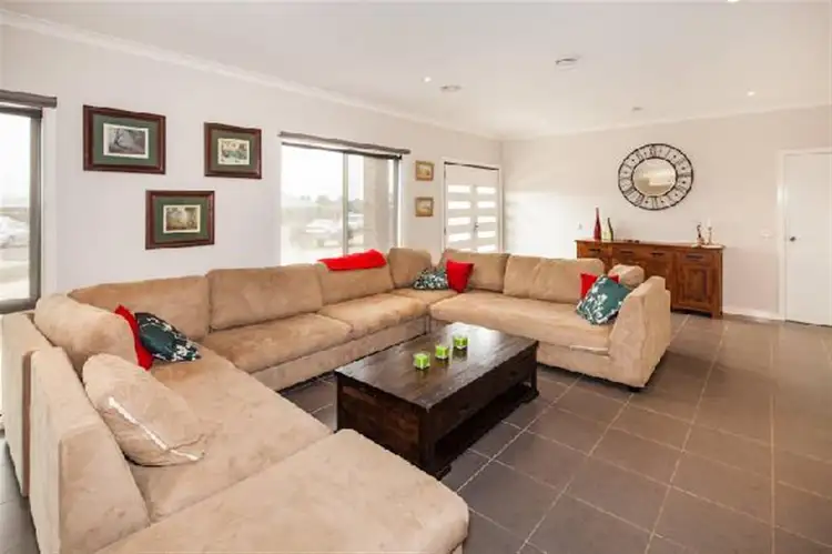 Second view of Homely house listing, 21 Stevensons Rise, Kyneton VIC 3444