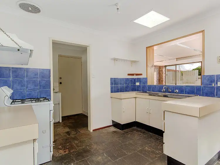 Sixth view of Homely house listing, 3 Kurrajong Place, Safety Bay WA 6169