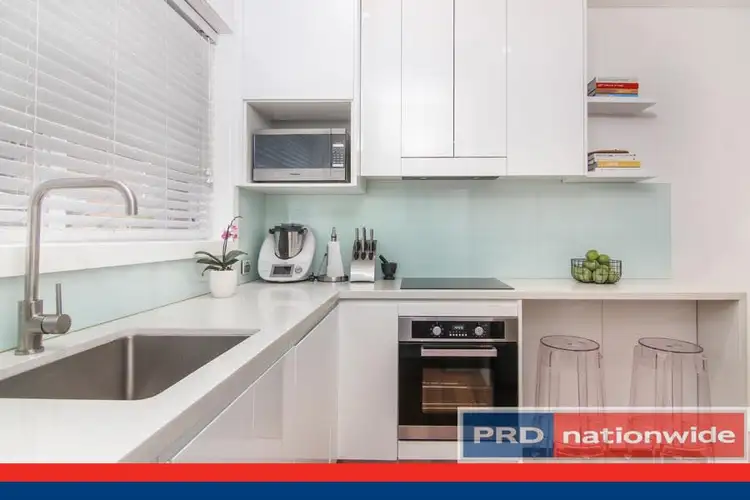2/24 Wonoona Parade East, Oatley NSW 2223