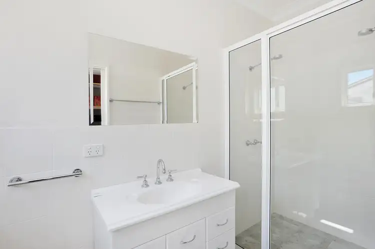 Seventh view of Homely house listing, 8 Parry Street, Tamworth NSW 2340