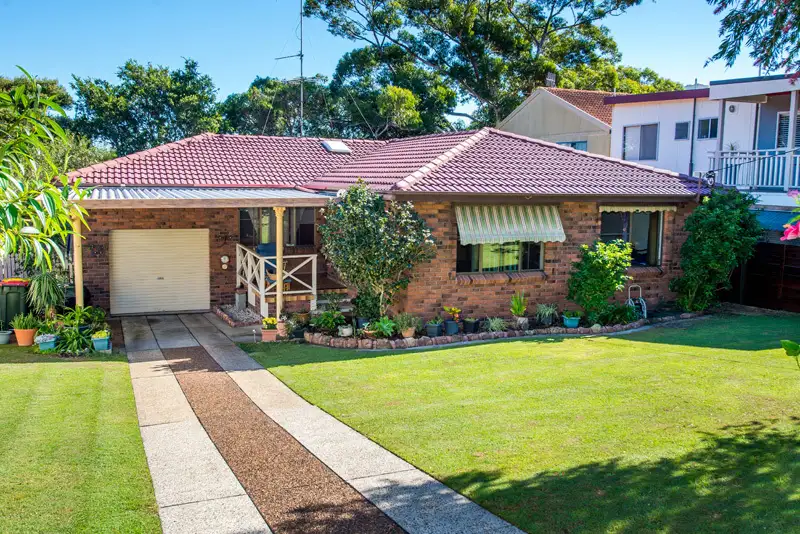 Main view of Homely house listing, 43 Leonard Avenue, Shoal Bay NSW 2315