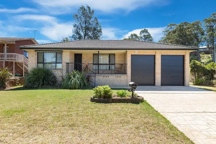 1 Wallaringa Street, Surfside NSW 2536