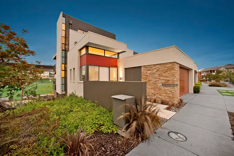 76 Waverley Park Drive, Mulgrave VIC 3170