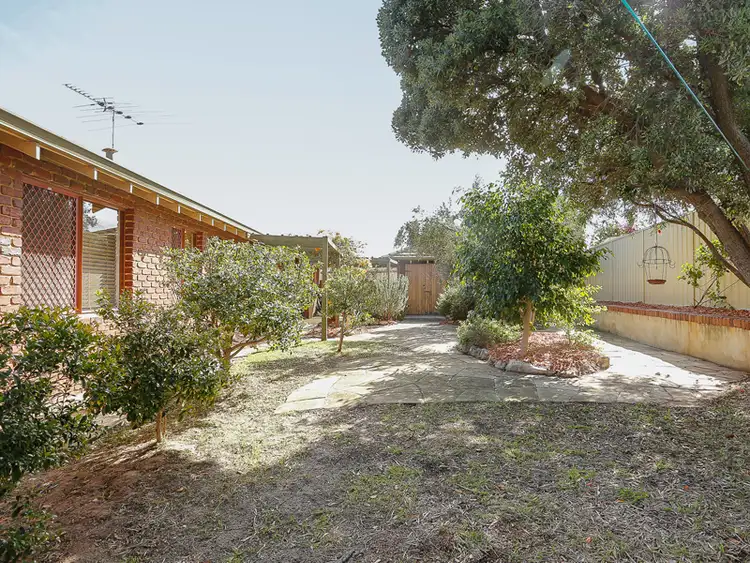 Sixth view of Homely house listing, 1 Empress Court, Ocean Reef WA 6027