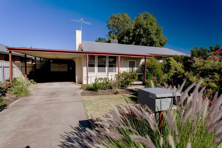 2 Spring Street, Seacombe Gardens SA 5047