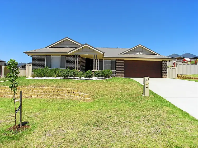 43 Jonathon Road, Orange NSW 2800