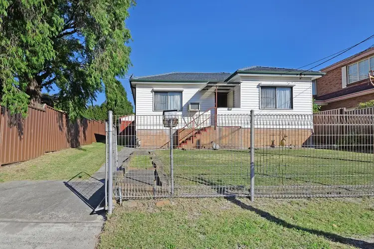 Second view of Homely house listing, 69 Dwyer Avenue, Little Bay NSW 2036