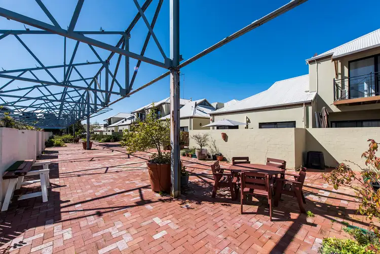 Seventh view of Homely house listing, Unit 4/330 South Terrace, South Fremantle WA 6162