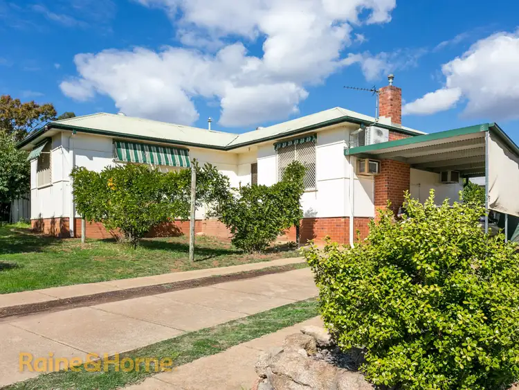 4 Margaret Street, Mount Austin NSW 2650