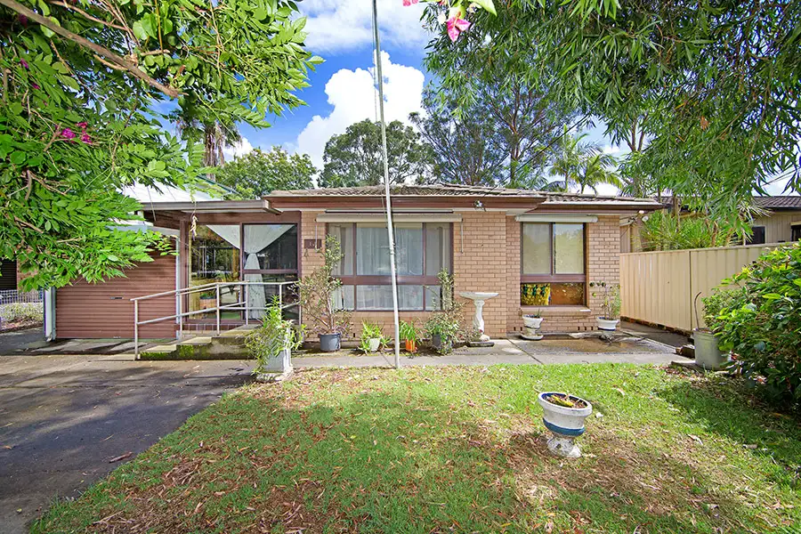 Main view of Homely house listing, 11 Buckingham Road, Berkeley Vale NSW 2261