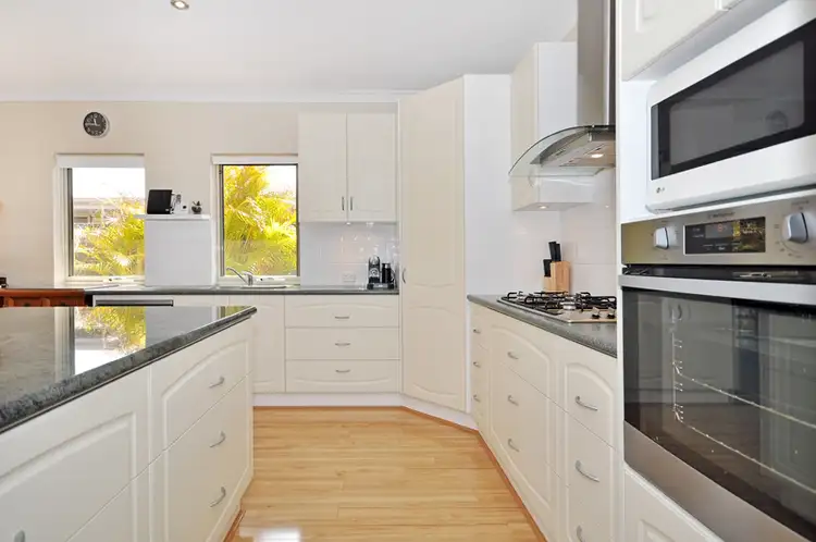 Sixth view of Homely house listing, 4 Dulegal Way, Aveley WA 6069