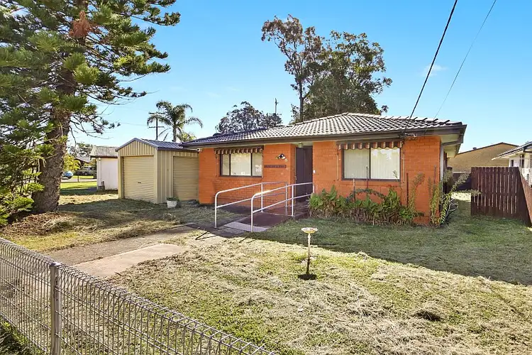 15 Ferndale Street, Killarney Vale NSW 2261