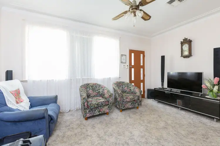 Second view of Homely house listing, 2 Craig Crescent, Dapto NSW 2530