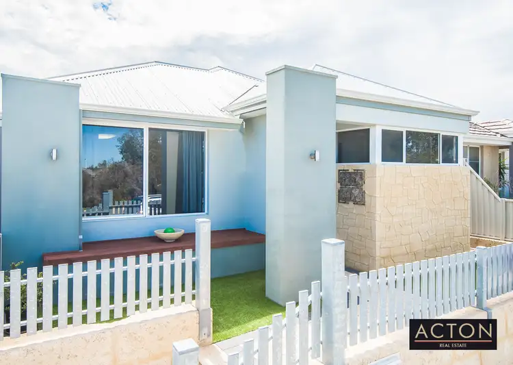10 Mainsheet Way, Alkimos WA 6038