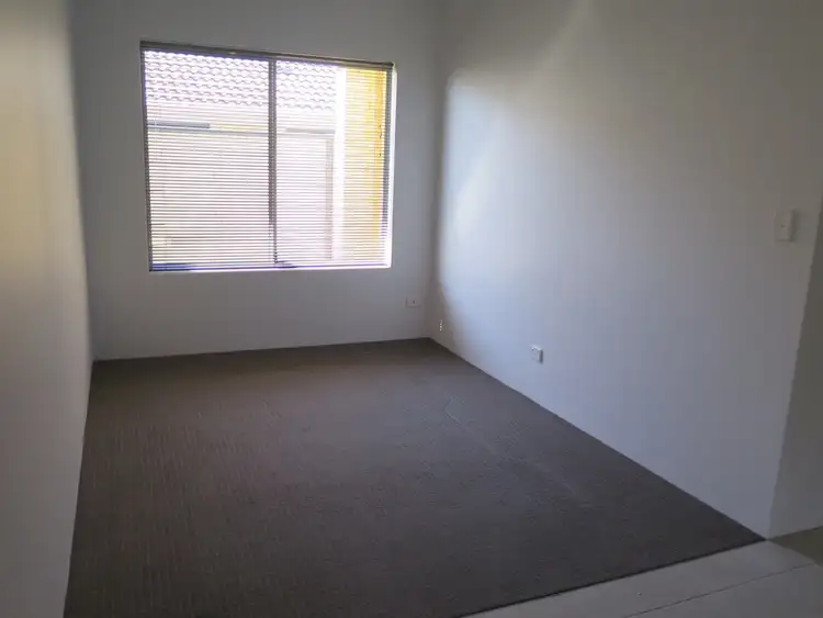 Fifth view of Homely house listing, 39 Newbridge Street, Meadow Springs WA 6210