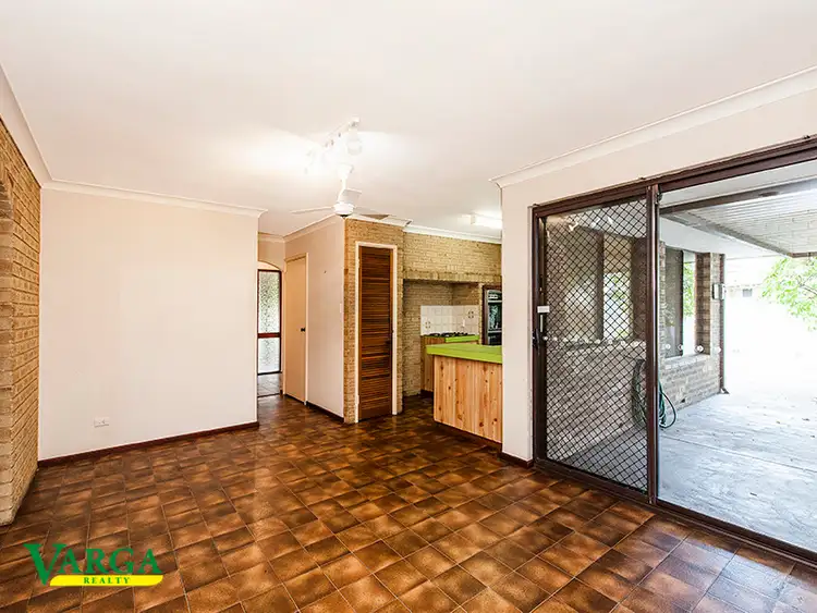Sixth view of Homely house listing, 15 Gransmoor Way, Willetton WA 6155